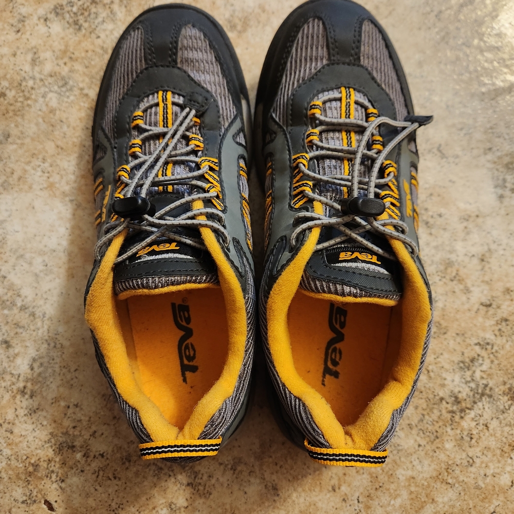 Teva Charge Hiking Shoes